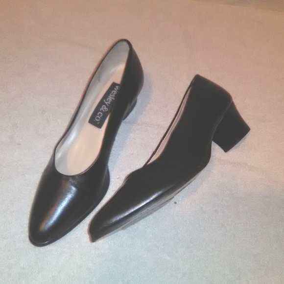 Wesley & Co Shoes - Wesley & Co Dress Heels Black Size 8 "Liza" Shoes